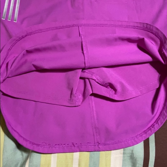 Women’s Adidas Brand Golf Skort.  New Condition! - Picture 10 of 11